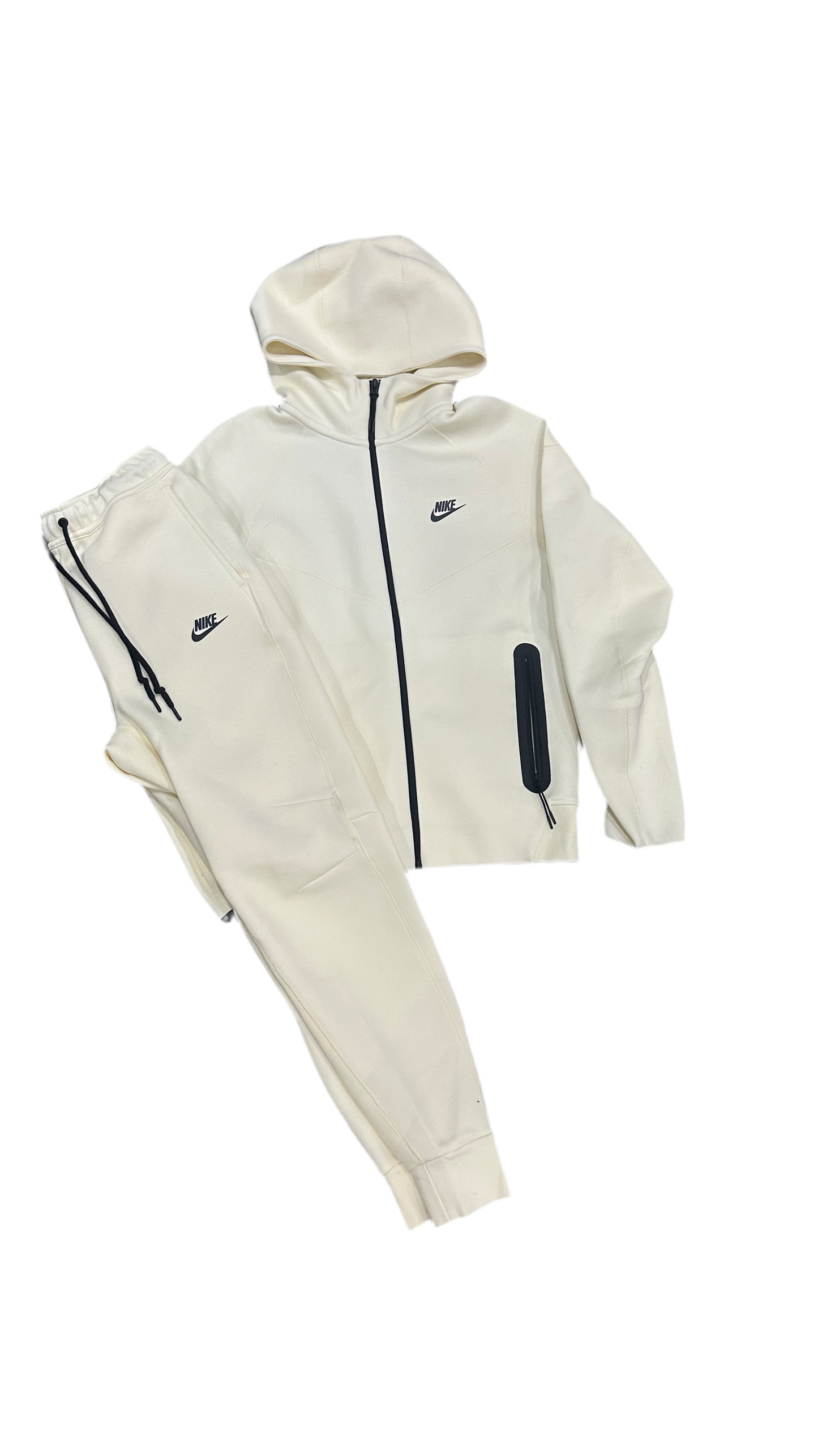 Nike Tech Tan Sweatsuit